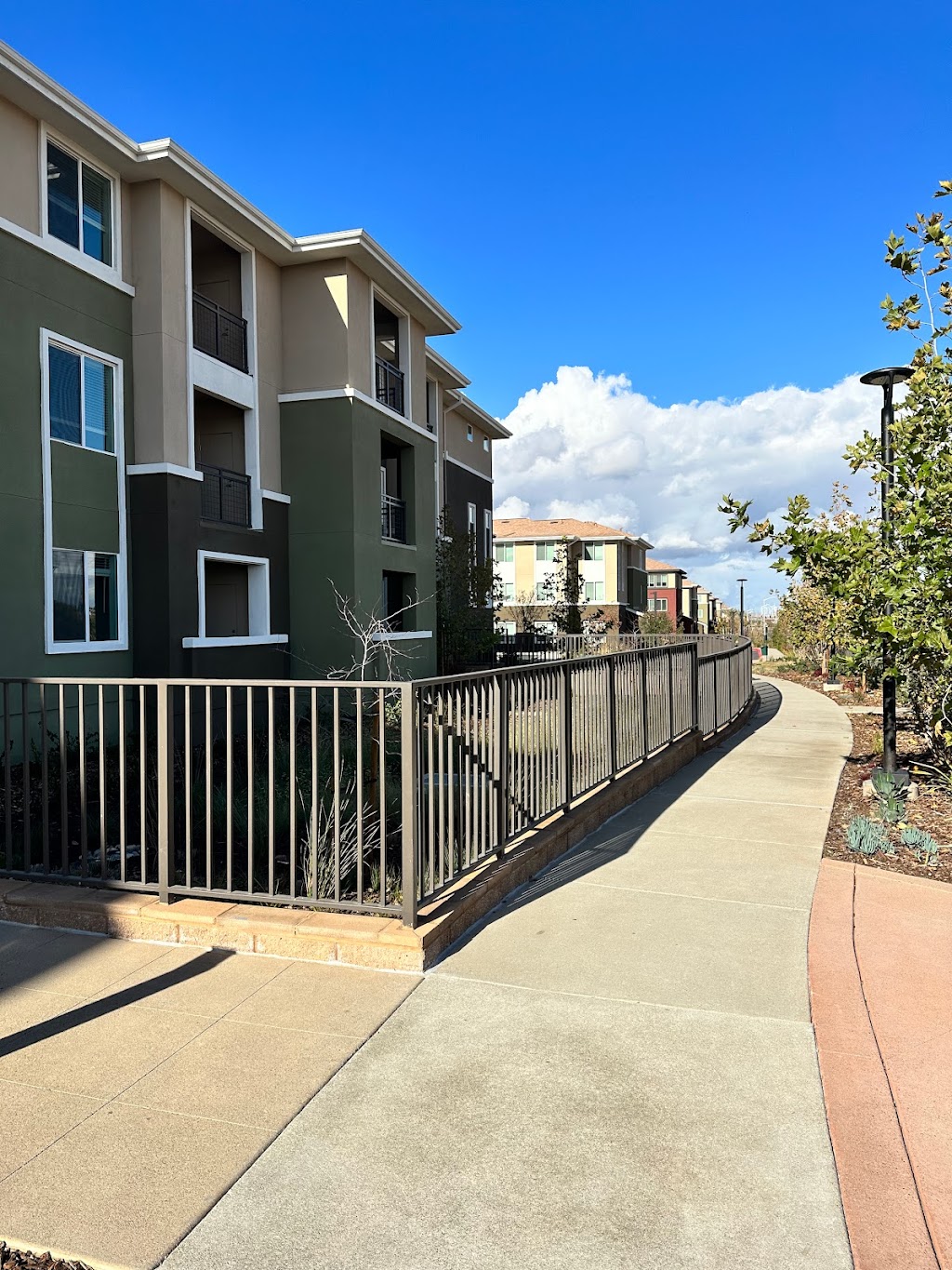 Antioch Family and Senior (55+) Apartments | 3530 E 18th St, Antioch, CA 94509, USA | Phone: (925) 978-4011