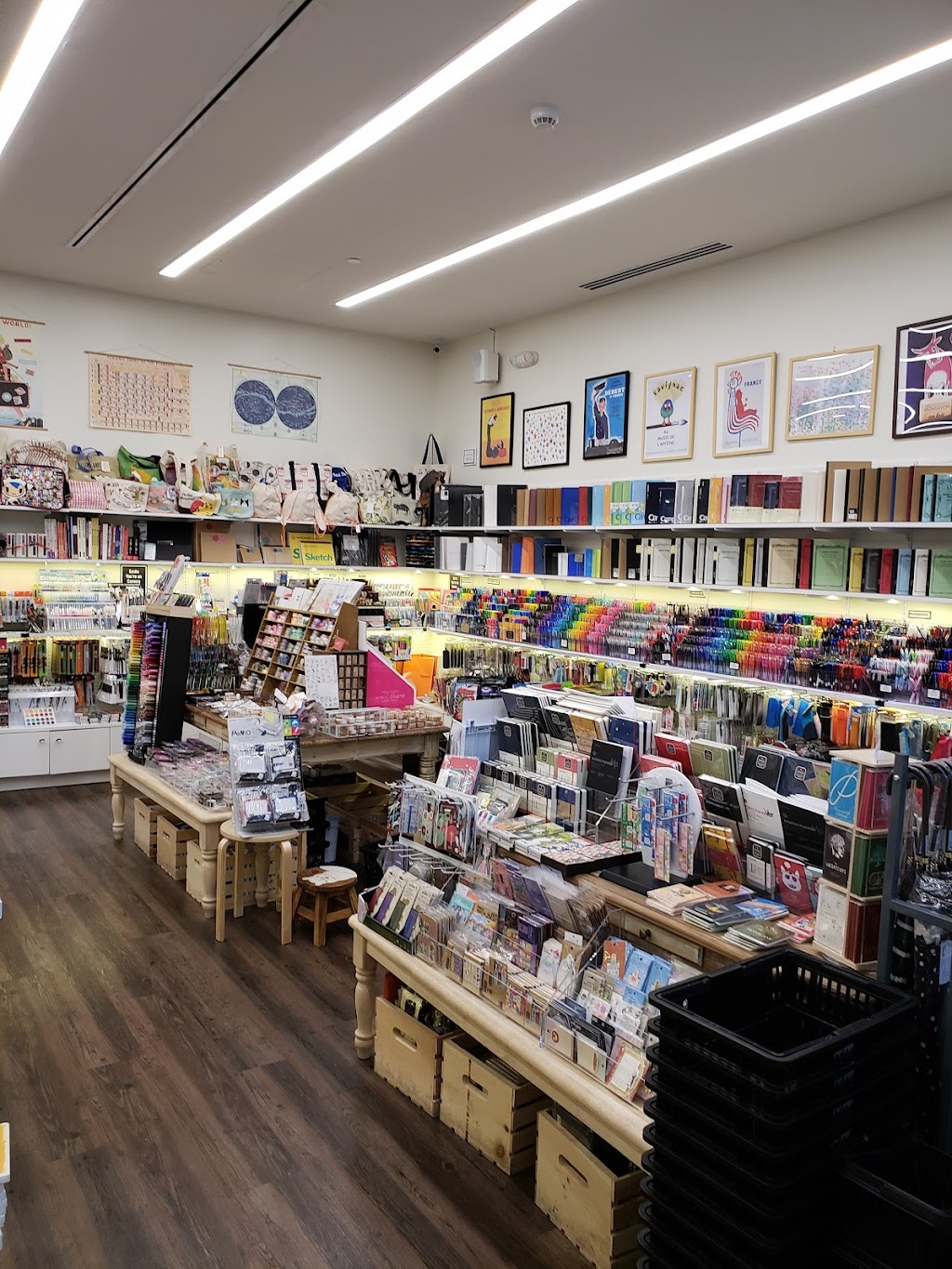 Mai Do - Fine Stationery & Gifts - Santa Anita | 400 S Baldwin Ave #L3, Arcadia, CA 91007, USA | Phone: (626) 446-1236