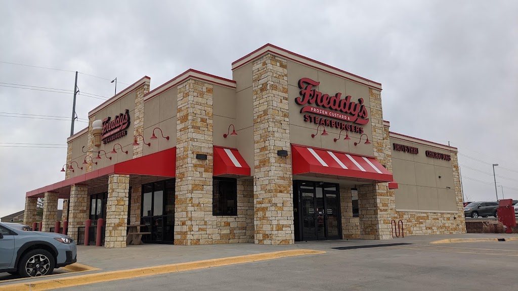 Freddys Frozen Custard & Steakburgers | 8510 S 30th St, Lincoln, NE 68516, USA | Phone: (402) 904-4684