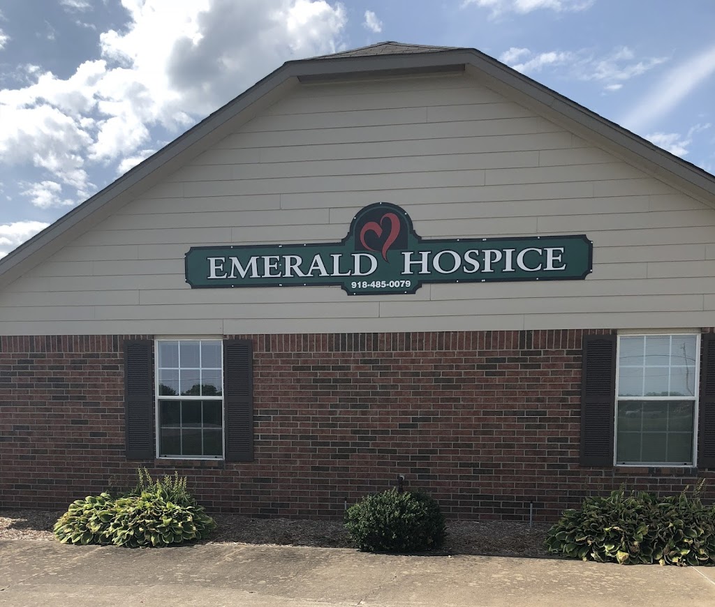 Emerald First Choice Hospice | 120 Yorkshire Blvd, Wagoner, OK 74467, USA | Phone: (918) 485-0079