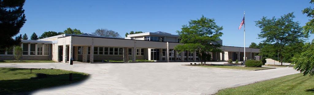 Lannon Elementary School | 7145 N Lannon Rd, Lannon, WI 53046, USA | Phone: (262) 255-6106