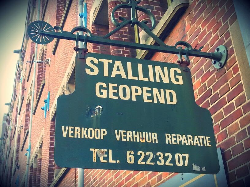 Holland Rent A Bike / Beursstalling | Damrak 247, 1012 ZJ Amsterdam, Netherlands | Phone: 020 622 3207