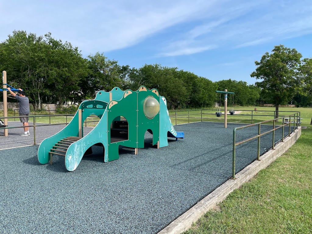 Ben Fisher Park | 600 W Carrie Manor St, Manor, TX 78653, USA | Phone: (512) 272-5561