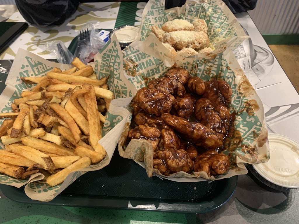 Wingstop | 306 US-9, Woodbridge Township, NJ 07095, USA | Phone: (732) 826-9000