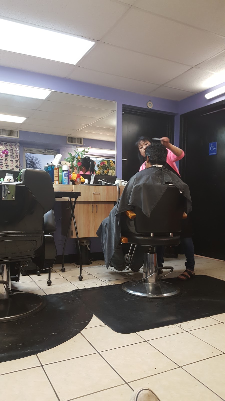 Expo Hair Salon & Spa | 4700 E Belknap St, Haltom City, TX 76117, USA | Phone: (817) 222-1646