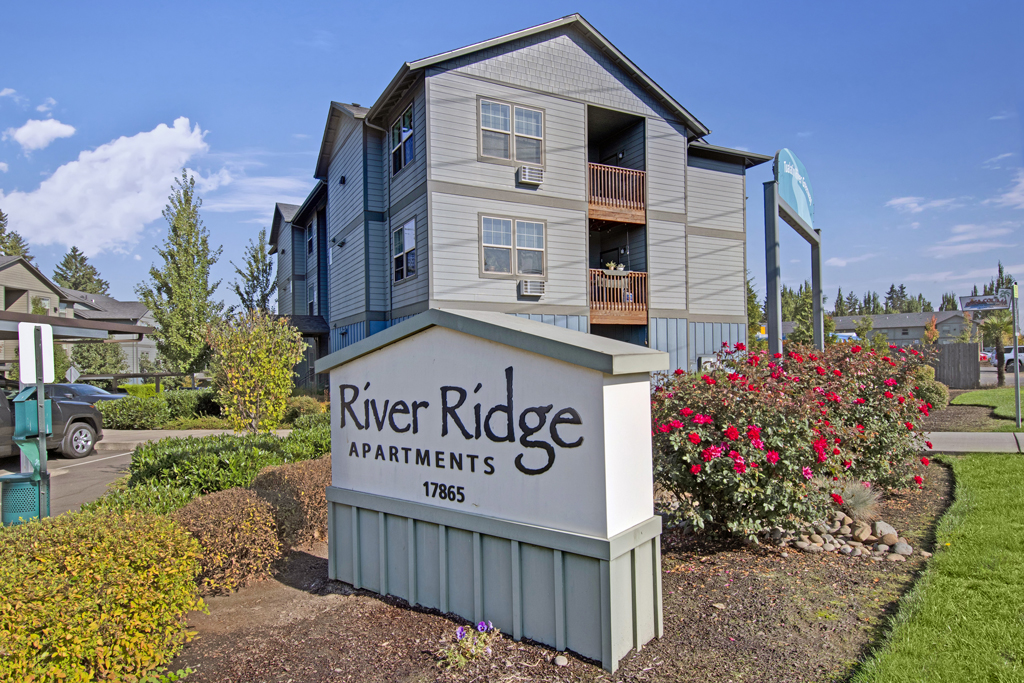 River Ridge Apartments | 17865 SW Pacific Hwy, Tualatin, OR 97062, USA | Phone: (503) 855-4890