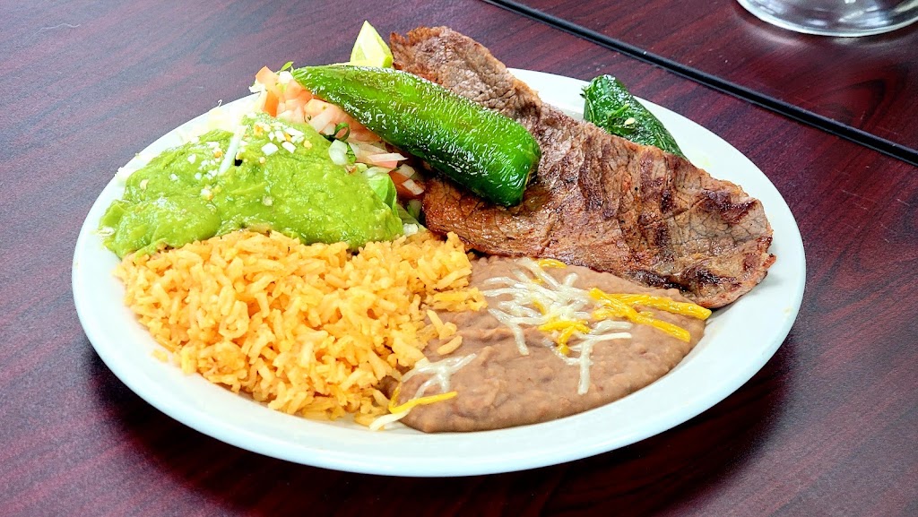 Aguacates Mexican Food | 435 N Santa Fe Ave, Vista, CA 92084, USA | Phone: (760) 758-2560