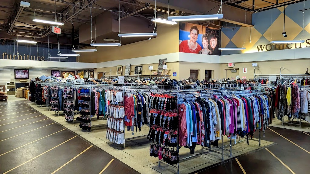Goodwill Store and Donations: Canton | 41937 Ford Rd, Canton, MI 48187, USA | Phone: (734) 981-1692