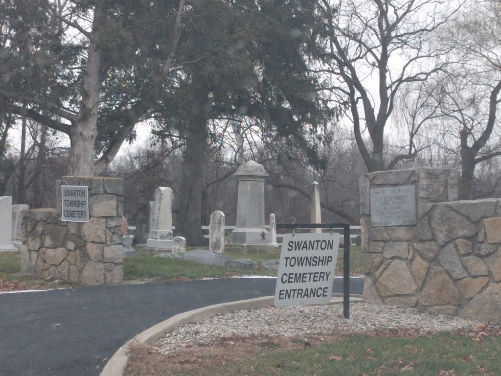 Swanton Township Cemetery | 108 N Main St, Swanton, OH 43558, USA | Phone: (419) 826-9730