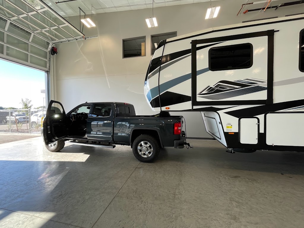 Century RV | 10400 E I-25 Frontage Rd, Longmont, CO 80504, USA | Phone: (303) 453-1111