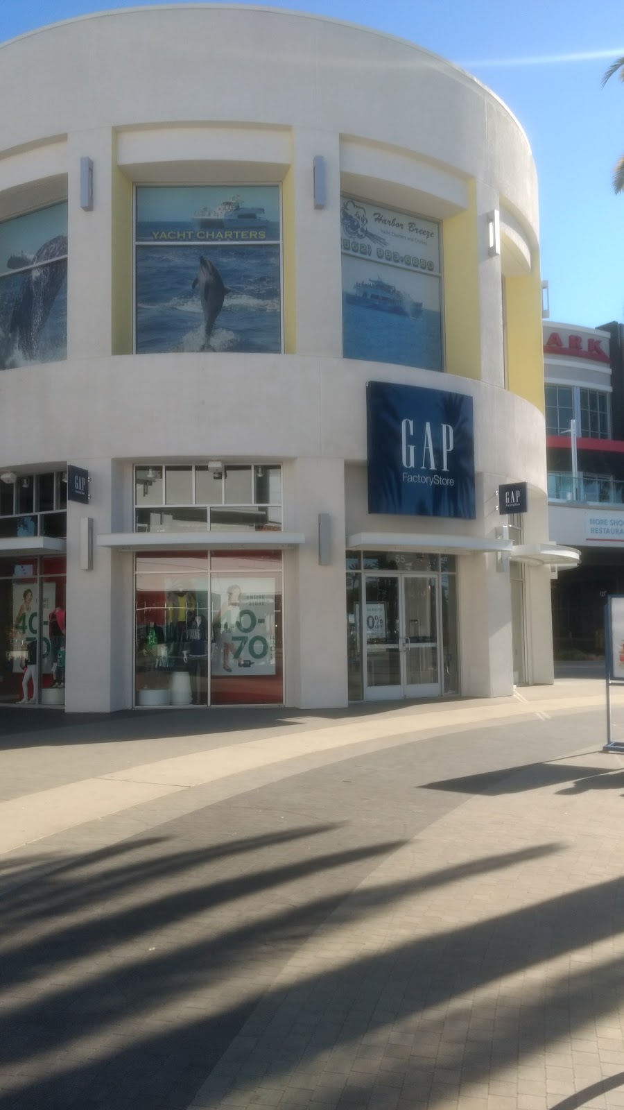 Gap Factory | 55 Bay St UNIT 590, Long Beach, CA 90802, USA | Phone: (562) 436-3016