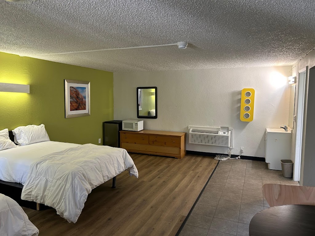 MOTEL 9 | 1724 Lorain Blvd, Elyria, OH 44035, USA | Phone: (215) 917-9234