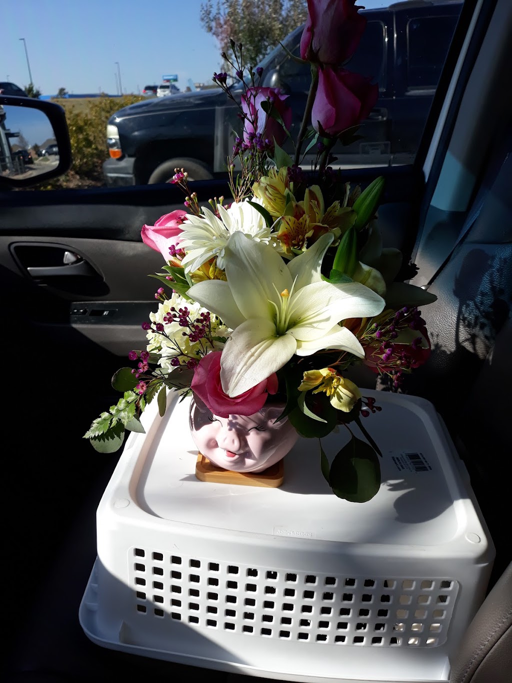 Carries Floral Creations | 101 McKinney St, Farmersville, TX 75442, USA | Phone: (972) 784-7000