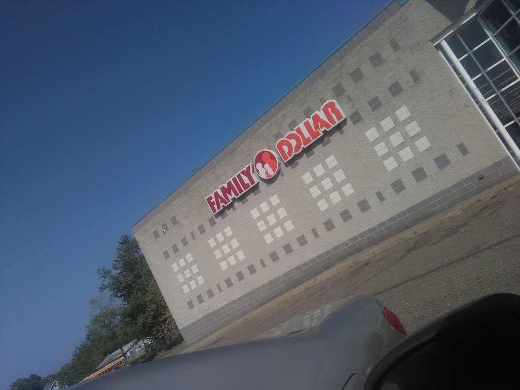 Family Dollar | 915 S Arlington St, Akron, OH 44306, USA | Phone: (234) 900-7421