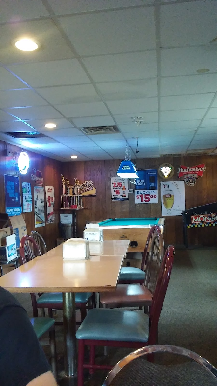 Sheris Grill & Bar | 121 US-6, Milford, NE 68405, USA | Phone: (402) 761-9986