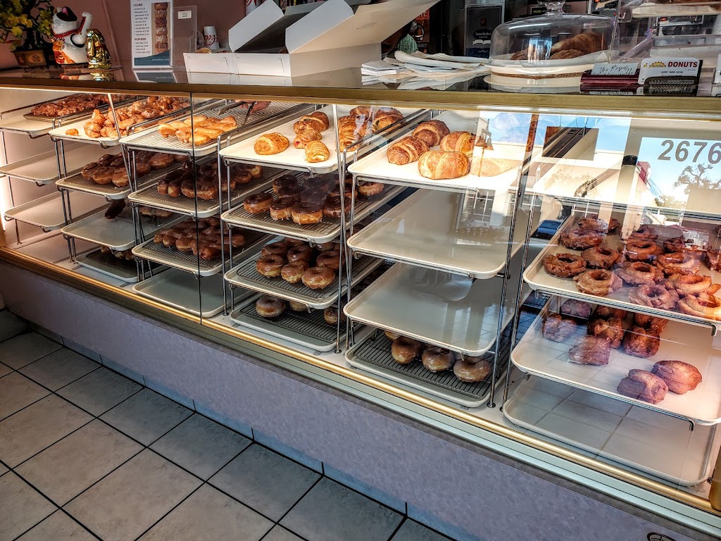 Sunrise Donuts | 2676 E Garvey Ave S, West Covina, CA 91791, USA | Phone: (626) 966-9215