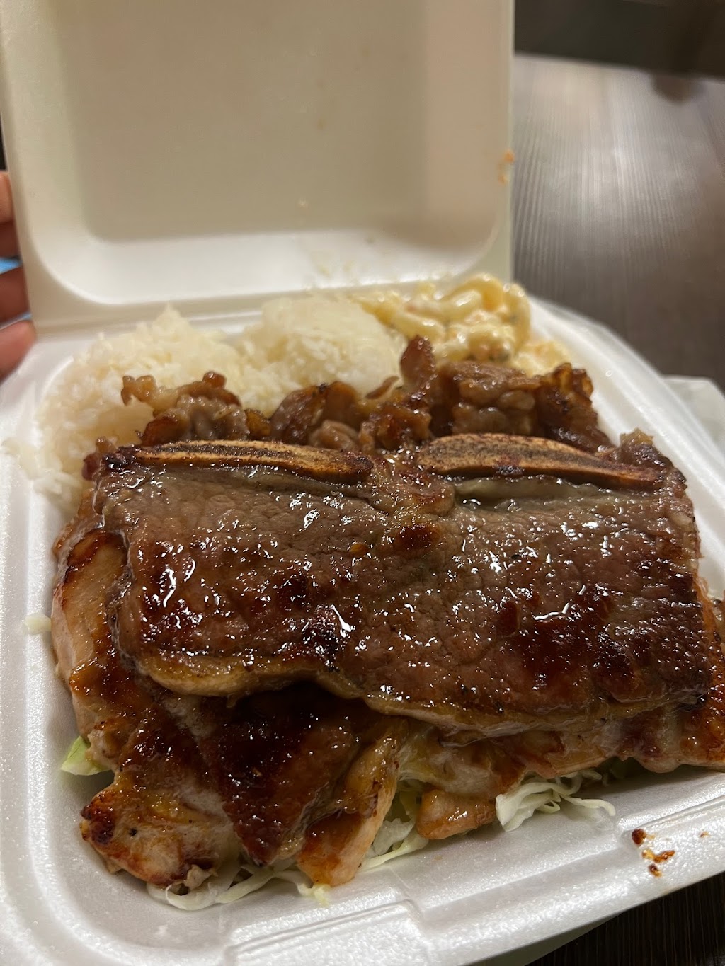 Joy Hawaiian BBQ & Cajun Seafood | 13935 Van Nuys Blvd, Arleta, CA 91331, USA | Phone: (747) 225-0182