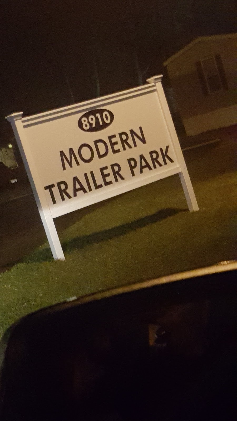 Modern Trailer Park | 8910 E Main St, Reynoldsburg, OH 43068, USA | Phone: (614) 866-5692