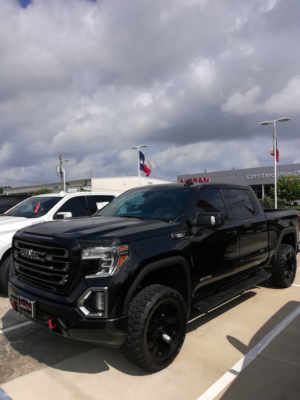 Baytown Pre-Owned Supercenter | 5445 I-10 E, Baytown, TX 77521, USA | Phone: (844) 498-4477