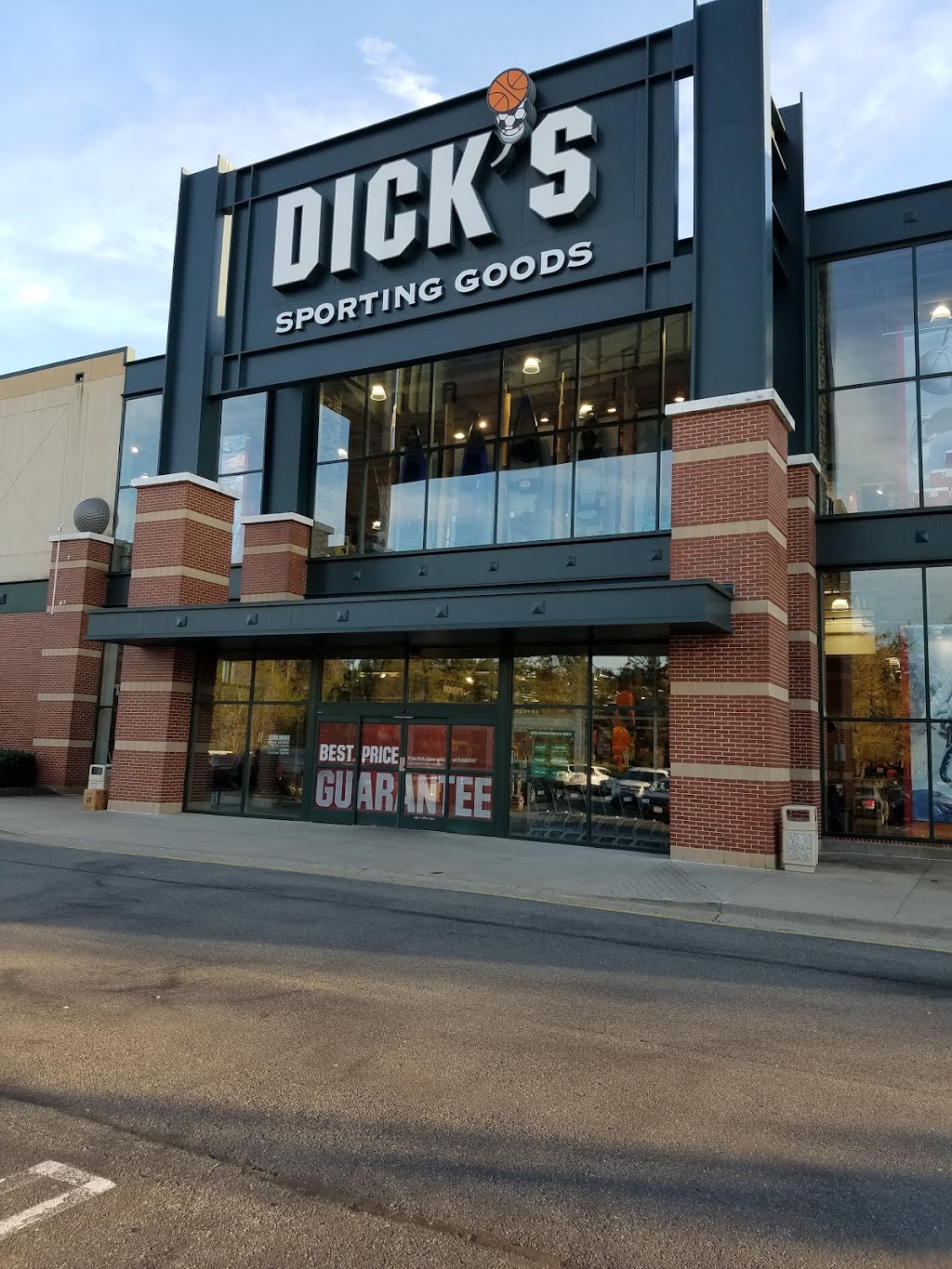 DICKS Sporting Goods | 11800 W Broad St Ste 1096, Richmond, VA 23233, USA | Phone: (804) 360-8165