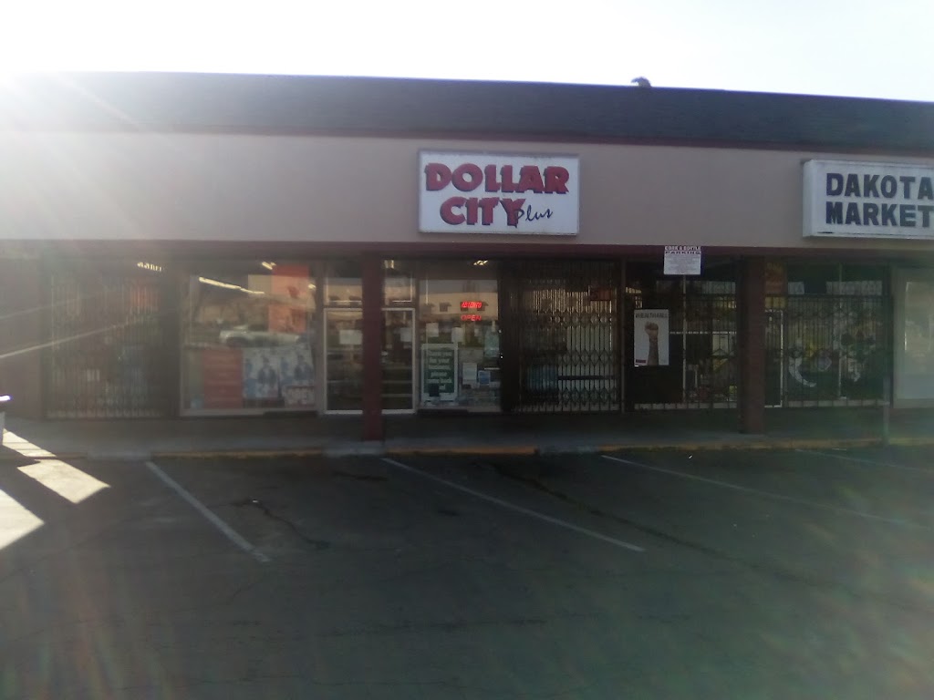 Dollar City Plus | 605 W Dakota Ave, Fresno, CA 93705, USA | Phone: (559) 230-0252