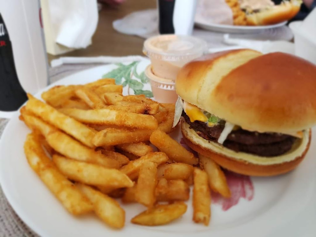 Burger Time | 450 N Main St, Mt Angel, OR 97362, USA | Phone: (503) 845-2280