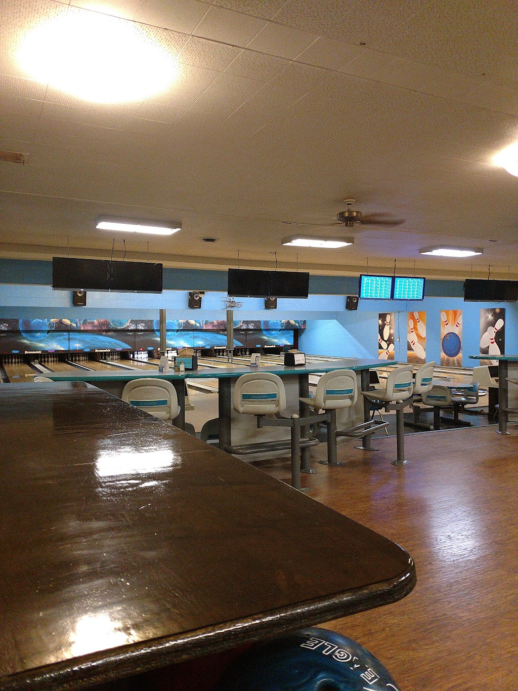 Tiger Bowl | 211 N Parkway Ave, Battle Ground, WA 98604, USA | Phone: (360) 723-0082