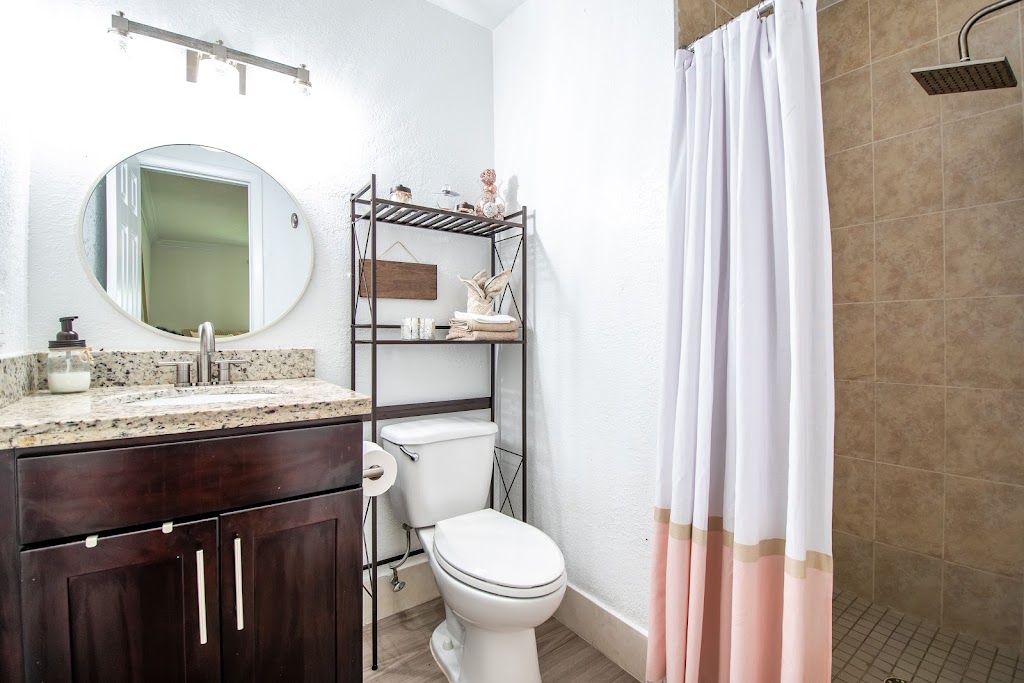 Karen M. Minder, RD | 1261 Colibri Ave NW, Los Lunas, NM 87031, USA | Phone: (505) 865-4187