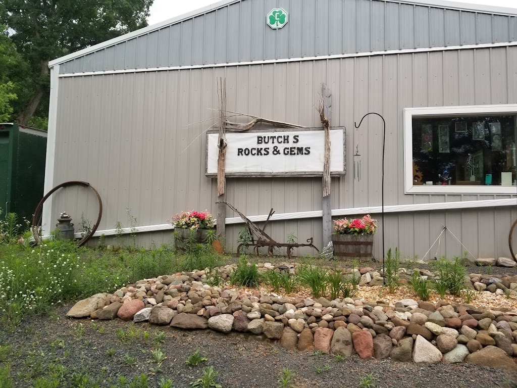 Butchs Rocks and Gems | 235 E Lower Pine Lake Ln, Star Prairie, WI 54026, USA | Phone: (715) 494-9275