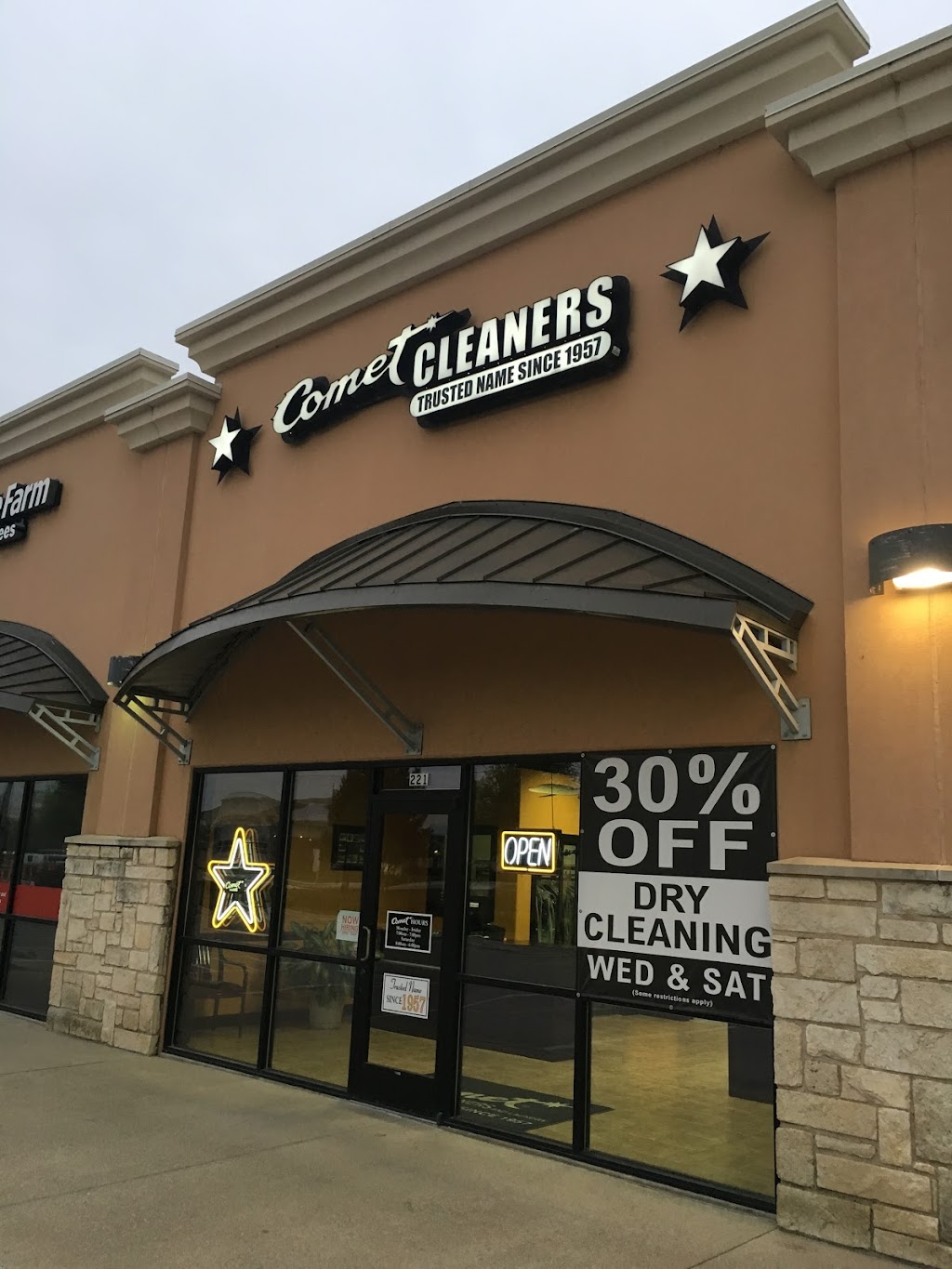 Comet Cleaners | 2977 Precinct Line Rd Ste 221, Fort Worth, TX 76118, USA | Phone: (817) 590-9743