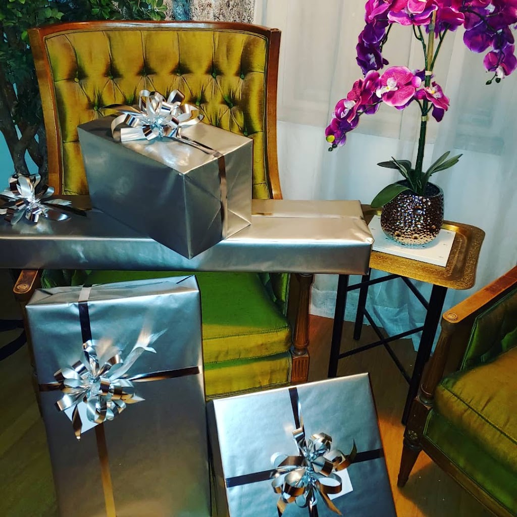 Thats A Wrap Creative Gift Wrapping & More | 7425 Melrose Ave, University City, MO 63130, USA | Phone: (314) 899-7973