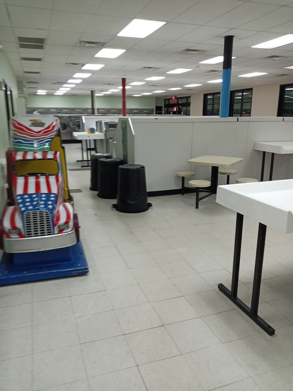 Rainbow Laundry | 2801 N Main St, High Point, NC 27265, USA | Phone: (336) 869-9274