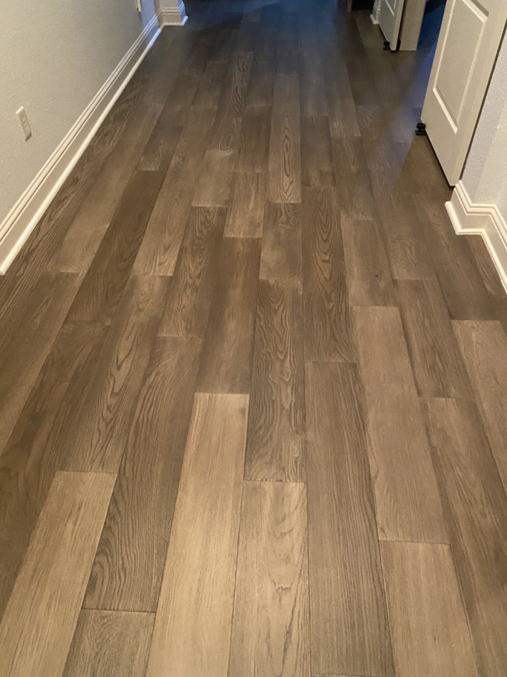 S&H Flooring Allen | 111 Central Expy S, Allen, TX 75013, USA | Phone: (214) 383-1144