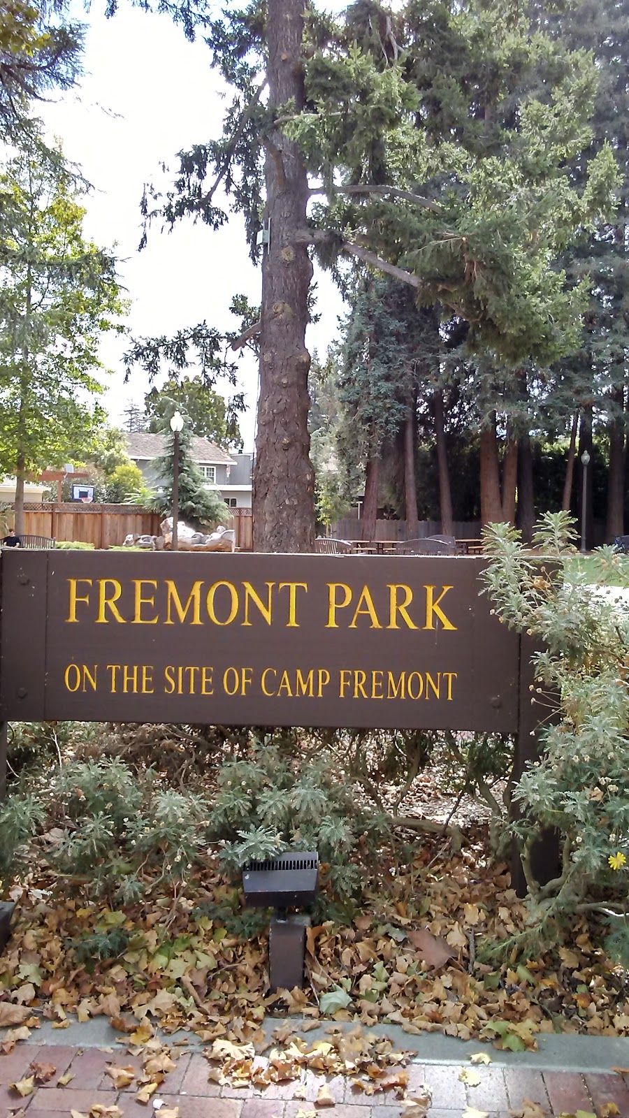 Fremont Park | Santa Cruz Ave & University Dr, Menlo Park, CA 94025, USA | Phone: (650) 330-2223
