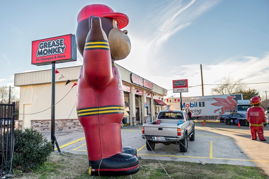 Grease Monkey | 421 Eagle Dr, Denton, TX 76201, USA | Phone: (940) 514-1168