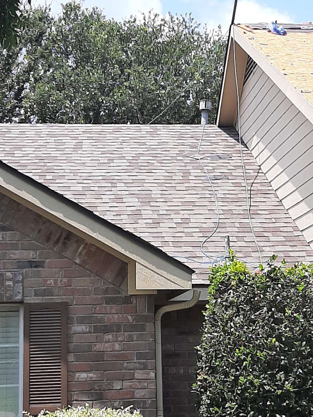 Reilly Roofing & Gutters - Flower Mound | 4581 Wichita Trail, Flower Mound, TX 75022, USA | Phone: (940) 205-0097