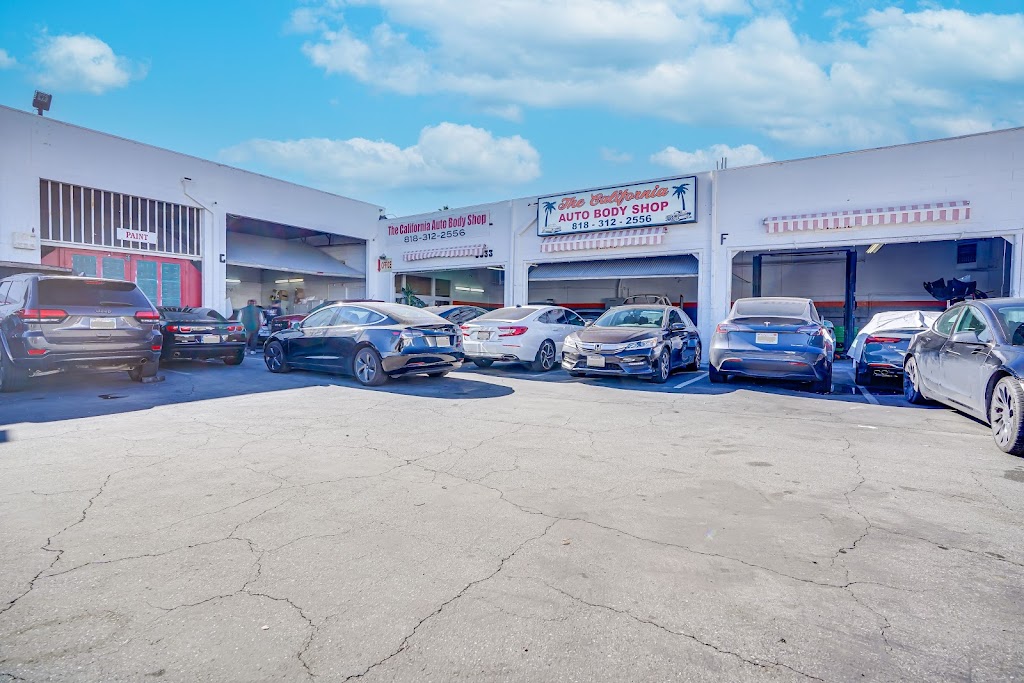 The California Auto Body Shop | 6933 Reseda Blvd F, Reseda, CA 91335, USA | Phone: (818) 312-2556