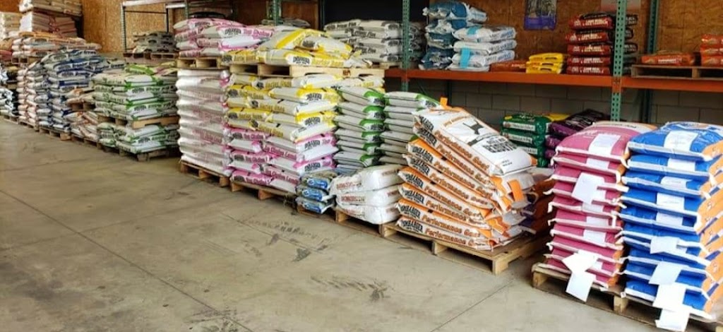 511 Feed Seed & Supply | 222 OH-511, Nova, OH 44859, USA | Phone: (419) 652-3276