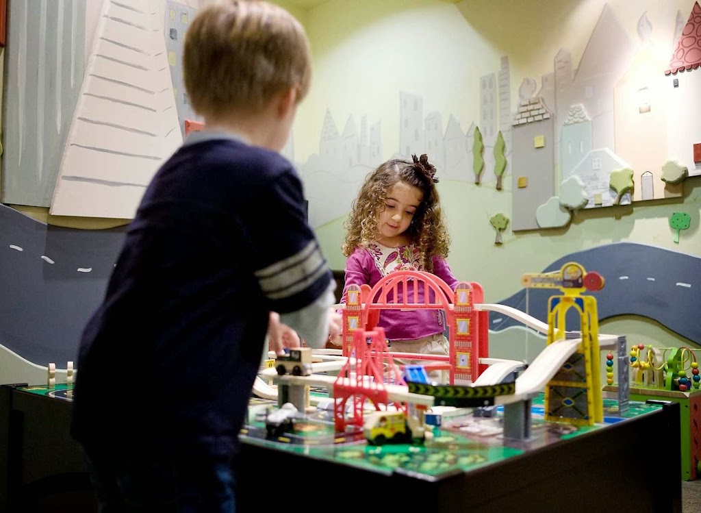 Danville Pediatric Dentistry - Dr. Ozzie Jafarnia | 4135 Blackhawk Plaza Cir #260, Danville, CA 94506, USA | Phone: (925) 837-7745