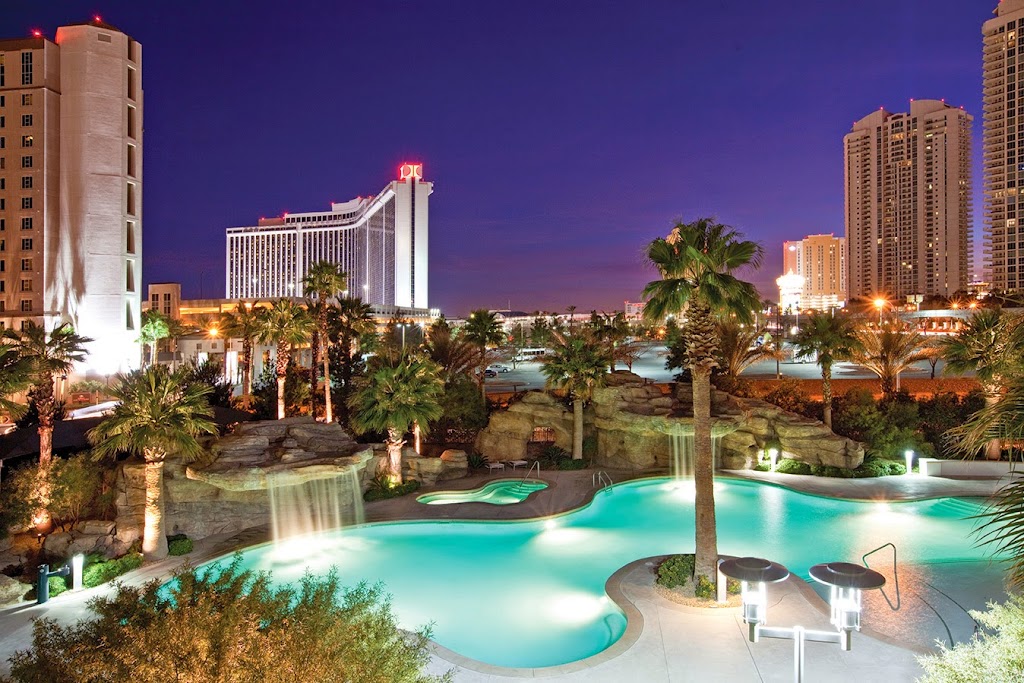 Turnberry Towers Las Vegas | 322 E Karen Ave, Las Vegas, NV 89109, USA | Phone: (702) 732-9797