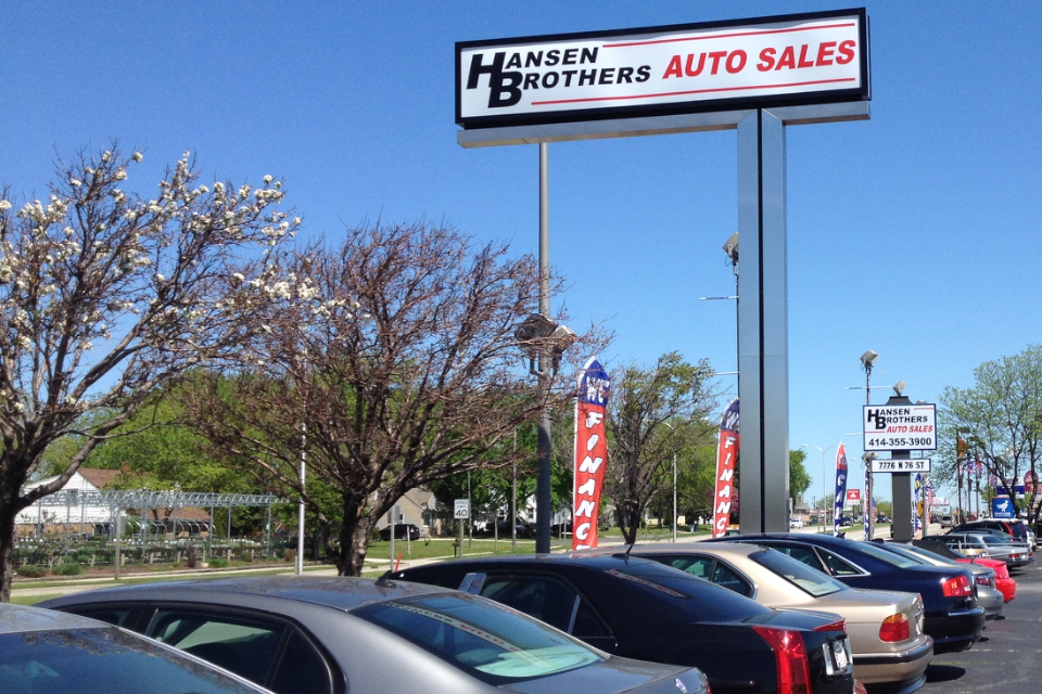 Hansen Brothers Auto Sales | 7776 N 76th St, Milwaukee, WI 53223, USA | Phone: (414) 355-3900