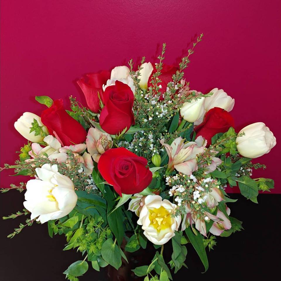 Shakopee Florist | 155 1st Ave E, Shakopee, MN 55379 | Phone: (952) 445-0868