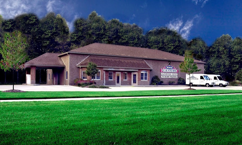 Ridge Cleaners - Dry Cleaning Cleveland Area | 32488 Center Ridge Rd, North Ridgeville, OH 44039, USA | Phone: (440) 327-7294