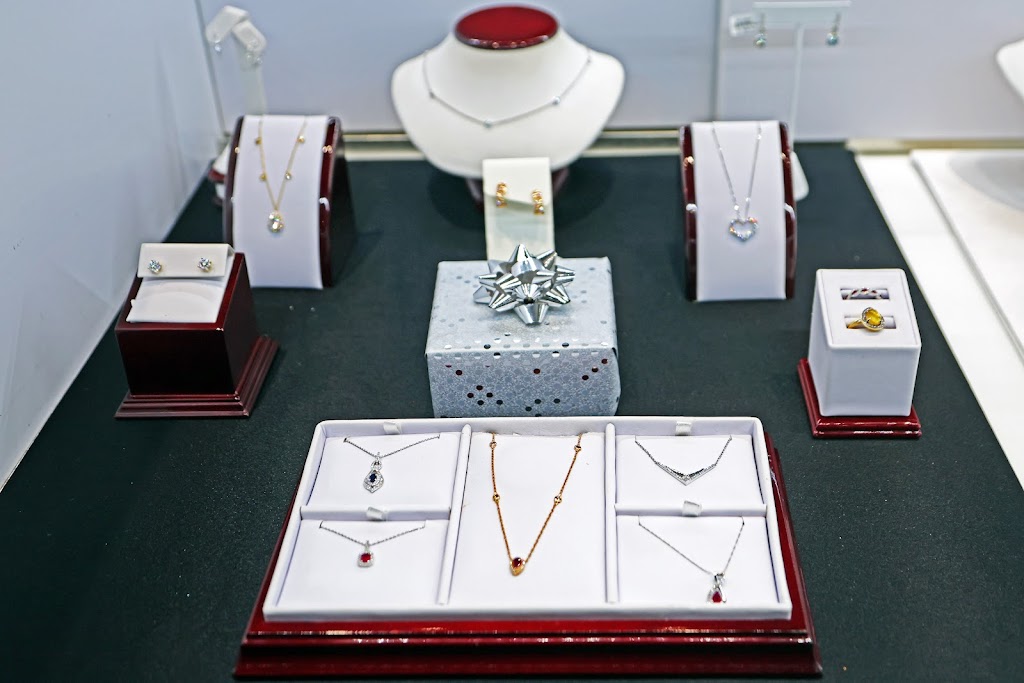 Rome Jewelers | 64 W Main St, Wilmington, OH 45177, USA | Phone: (937) 382-3646