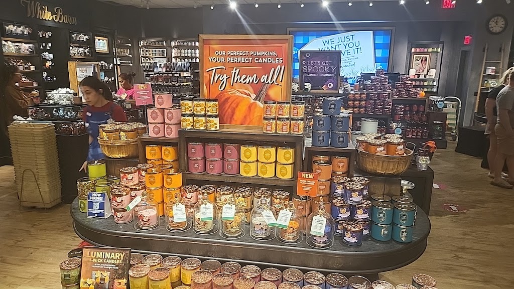 Bath & Body Works | 1500 Posner Blvd, Davenport, FL 33837, USA | Phone: (863) 353-3050