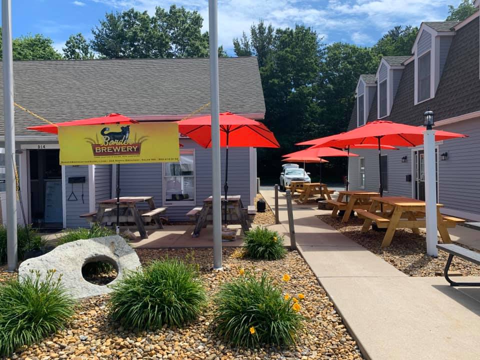 Border Brewery and Barbecue | 224 N Broadway, Salem, NH 03079, USA | Phone: (603) 216-9134