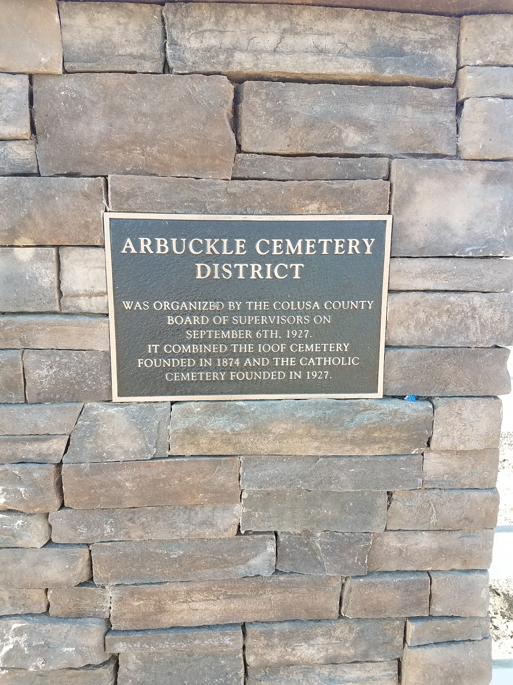 Arbuckle Cemetery | 400 CA-99 W, Arbuckle, CA 95912, USA | Phone: (530) 476-2534