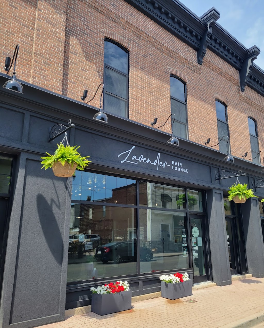 Lavender Hair Lounge | 262 Dalhousie St, Amherstburg, ON N9V 1W7, Canada | Phone: (519) 736-7566