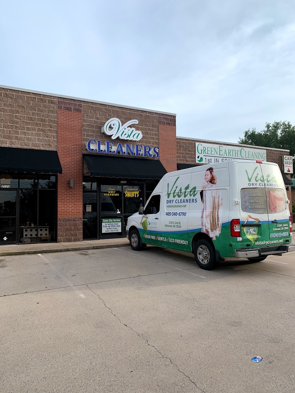 Vista Dry Cleaners | 2120 E 2nd St, Edmond, OK 73034, USA | Phone: (405) 340-6790