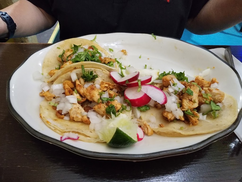 La Mexicana Restaurant & Grocery | 1759 State St, Schenectady, NY 12304, USA | Phone: (518) 346-1700